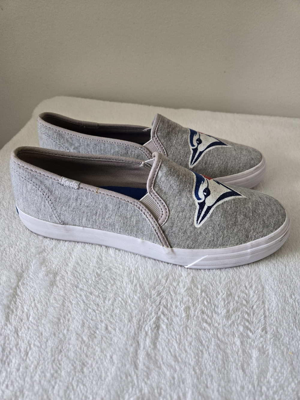 Keds Blue Jays Logo - Picture 3 of 7